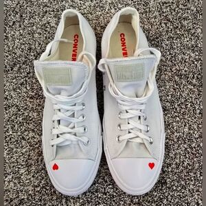 ConverseWomen's Chuck Taylor Ox Love Fearlessly Size 11